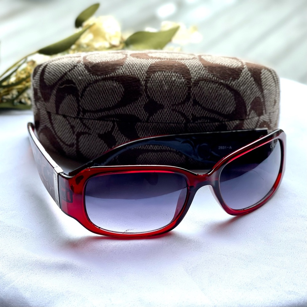 COACH Sunglasses With Case Style 2931-A